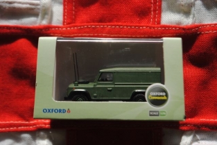Oxford 76DEF003 Land Rover Defender 